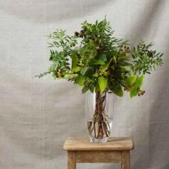 Bouquet Barrel -Dartington Crystal florabundance bouquet splendour vase autumn sq 038