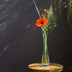 Florabundance Single Rose Vase -Dartington Crystal florabundance single rose