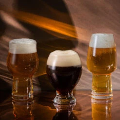 Three Cheers For Beers 9 Three Cheers For Beers -Dartington Crystal gp3558 3pk mood