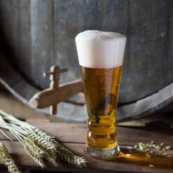 Brew Craft Pilsner Lager Glass 7 Brew Craft Pilsner Lager Glass -Dartington Crystal pilsner square 1