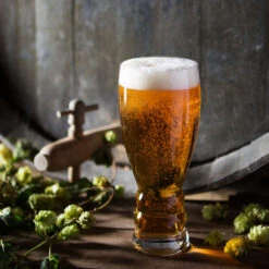 Brew Craft Real Ale Glass -Dartington Crystal real ale square 1